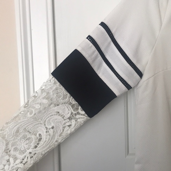 White dress - Picture 2 of 3